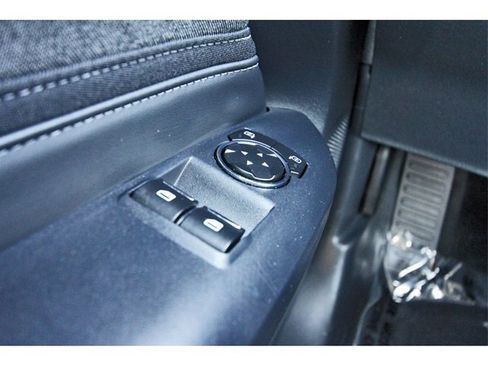 Used 2025 Ford Mustang Coupe image 19