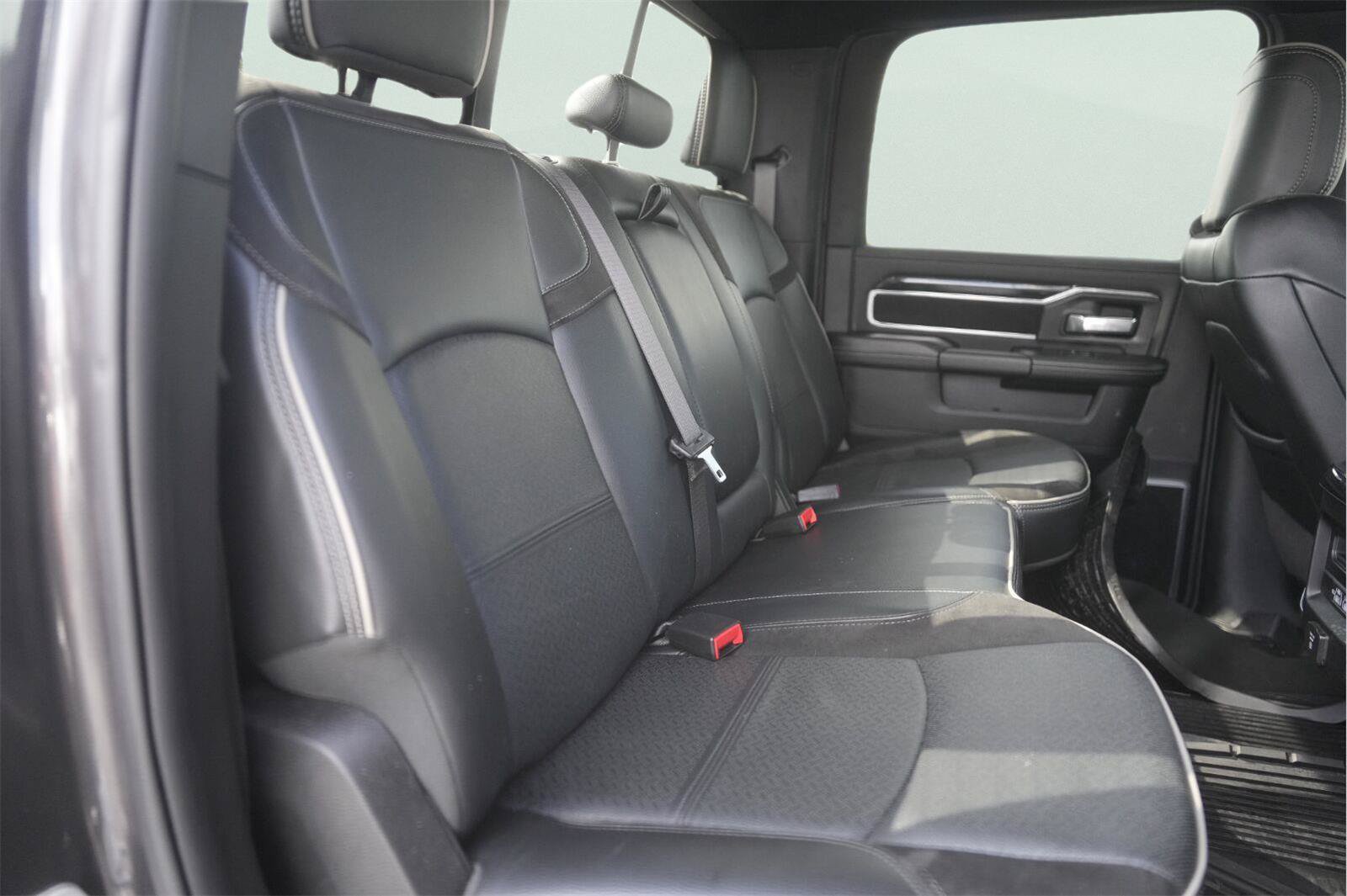 Used 2022 RAM 2500 Laramie AWD/4WD image 16