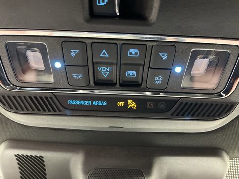 Used 2023 Ford F150 Lariat w/ Max Trailer Tow Package image 30