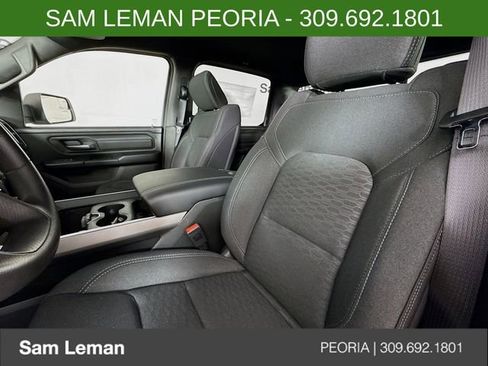 New 2026 RAM 1500 Express AWD/4WD image 19