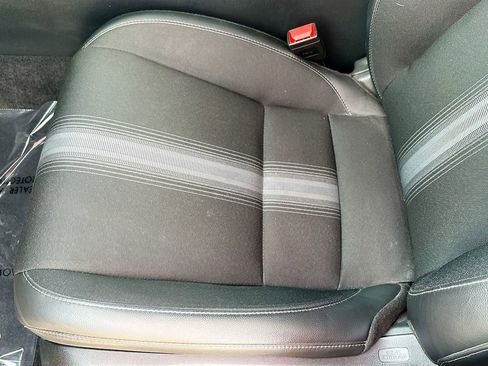 Used 2025 Honda Civic Sport image 18