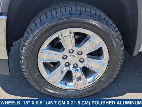 Used 2018 GMC Sierra 1500 SLT AWD/4WD image 9