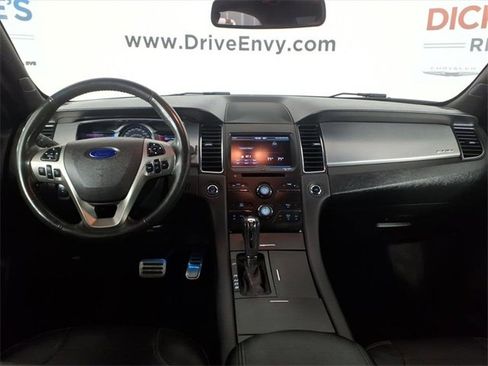 Used 2013 Ford Taurus SHO image 23