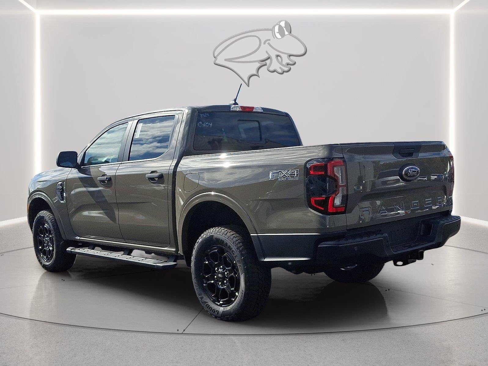 New 2026 Ford Ranger XLT w/ Equipment Group 301A High AWD/4WD image 2