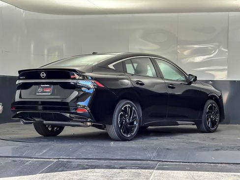 New 2026 Nissan Sentra SR FWD image 3