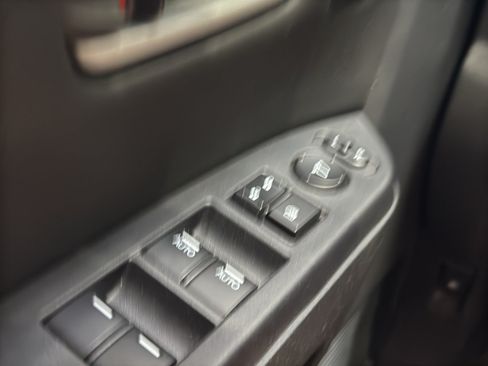 Used 2015 Honda Pilot Touring image 35