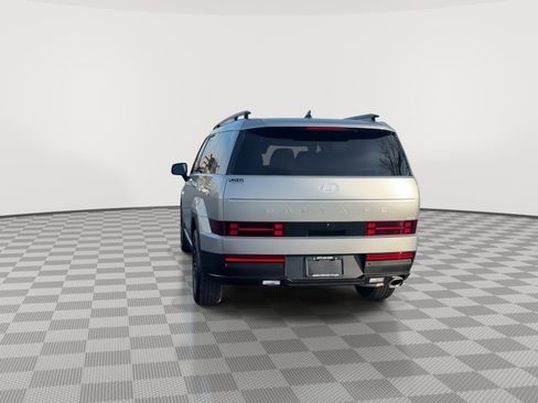 Used 2025 Hyundai Santa Fe SEL image 7