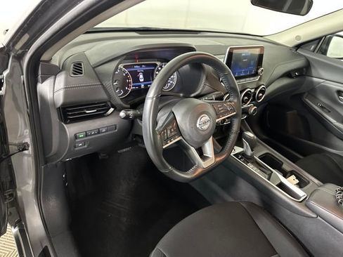 Used 2022 Nissan Sentra SV image 13