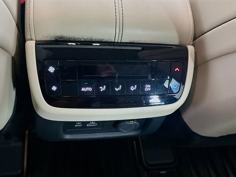 Used 2024 INFINITI QX60 Luxe image 29