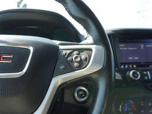 Used 2019 GMC Terrain SLT w/ Preferred Package FWD image 22