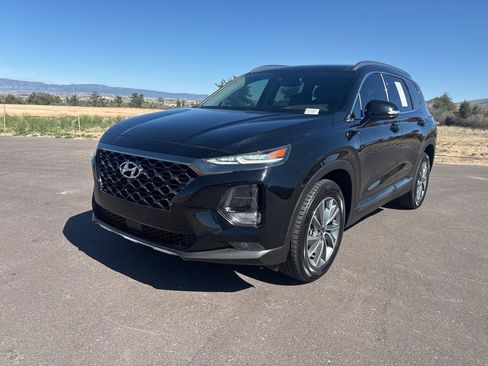 Used 2019 Hyundai Santa Fe FWD image 1