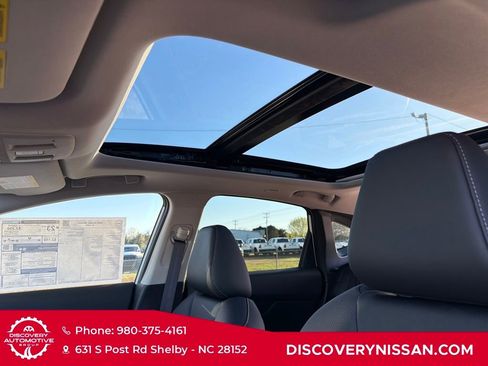 New 2026 Nissan Murano SL image 30