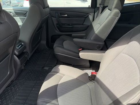 Used 2015 Chevrolet Traverse LT w/ LPO, 'HIT The Road' Package image 16