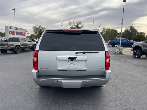 Used 2010 Chevrolet Tahoe LTZ RWD image 4