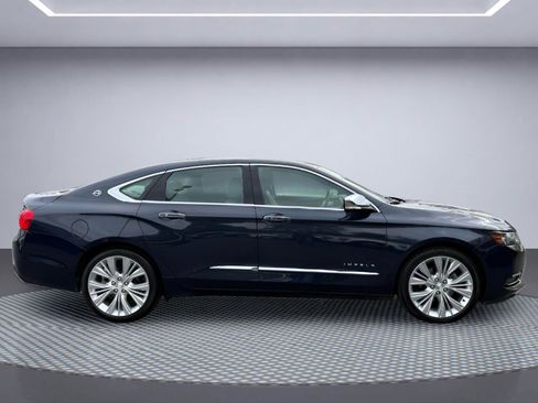 Used 2018 Chevrolet Impala Premier w/ Premier Confidence Package FWD image 9