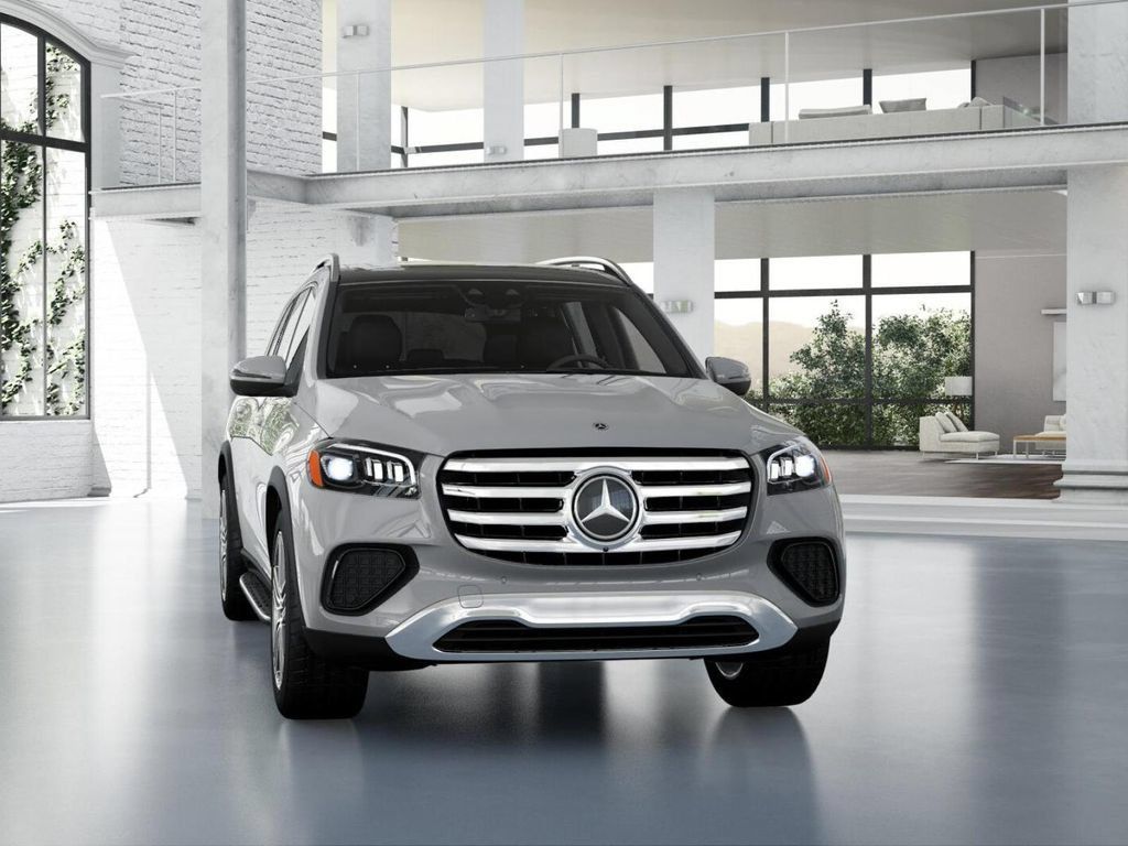 Certified 2026 Mercedes-Benz GLS 450 4MATIC image 8