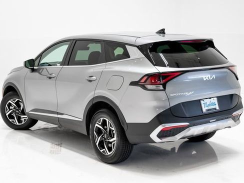 Certified 2025 Kia Sportage LX AWD/4WD image 24