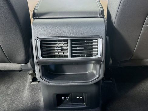 New 2026 Volkswagen Atlas Cross Sport SE AWD/4WD image 25