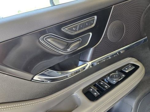 Used 2024 Lincoln Corsair FWD image 11