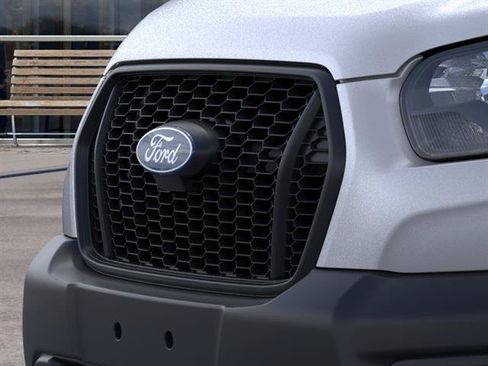 New 2026 Ford Transit 250 148 Medium Roof w/ Load Area Protection Package RWD image 17