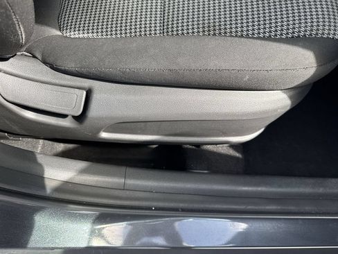 Used 2019 Hyundai Kona SEL FWD image 44