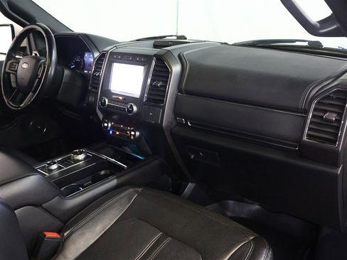 Used 2020 Ford Expedition Limited w/ Special Edition Package image 21