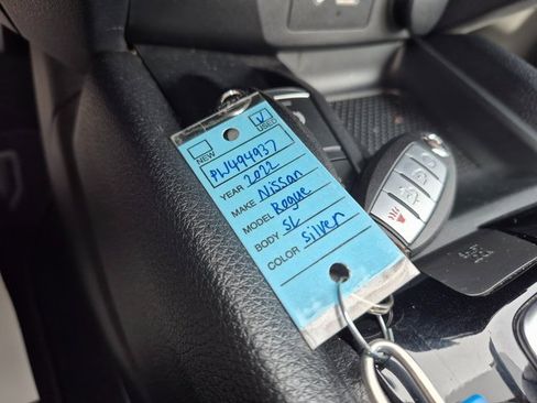 Used 2022 Nissan Rogue Sport SL image 24