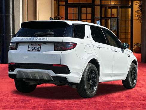 Certified 2025 Land Rover Discovery Sport S image 10