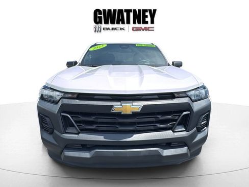 Used 2023 Chevrolet Colorado W/T RWD image 11