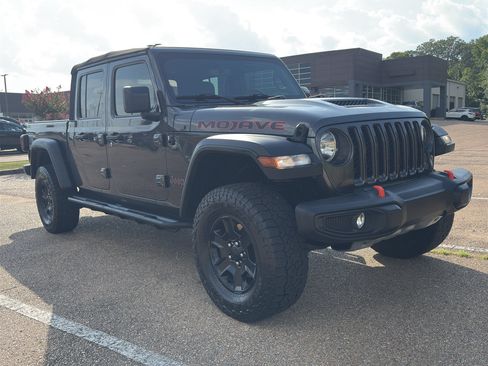 Used 2023 Jeep Gladiator Mojave w/ Trailer Tow Package AWD/4WD image 1