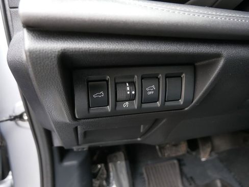 Used 2024 Subaru Outback Limited image 17