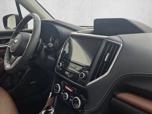 Used 2019 Subaru Forester Touring image 21