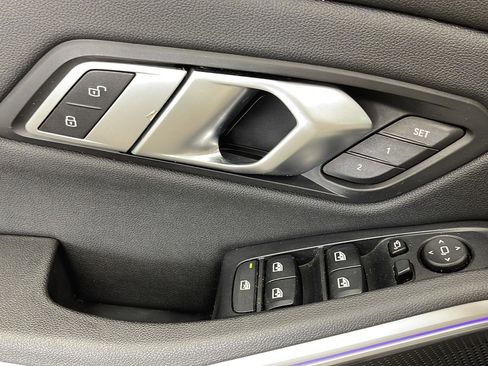 Used 2021 BMW 330e xDrive w/ Convenience Package image 15