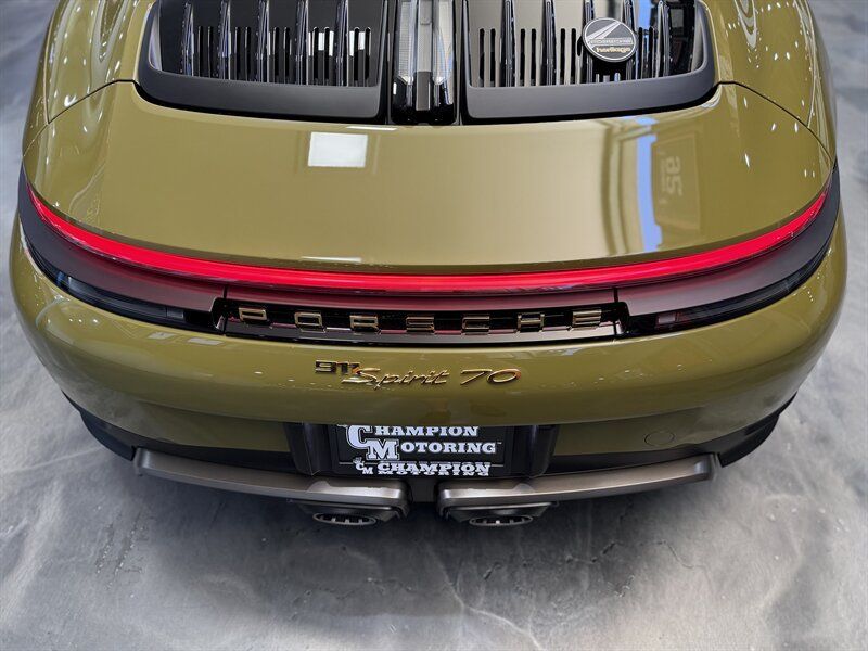 Used 2026 Porsche 911 GTS image 8