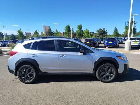 Used 2021 Subaru Crosstrek 2.5i Sport w/ Moonroof Package AWD/4WD image 3