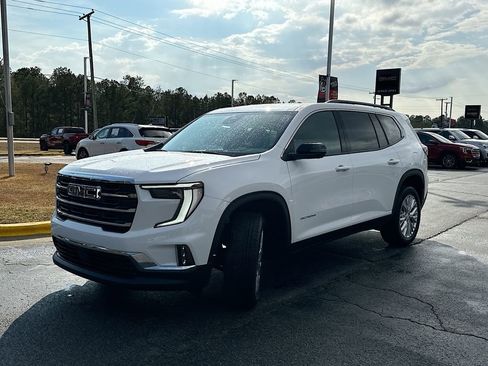 New 2026 GMC Acadia Elevation w/ Elevation Premium Package FWD image 2
