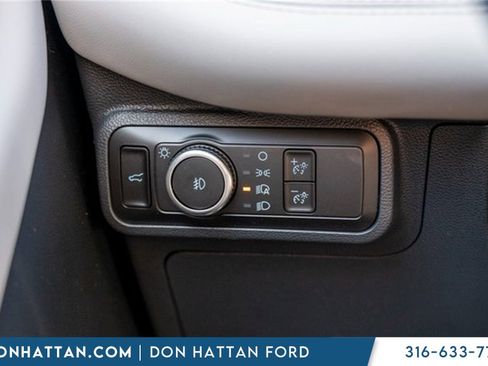 New 2026 Ford Explorer Active w/ Active Comfort Package image 17