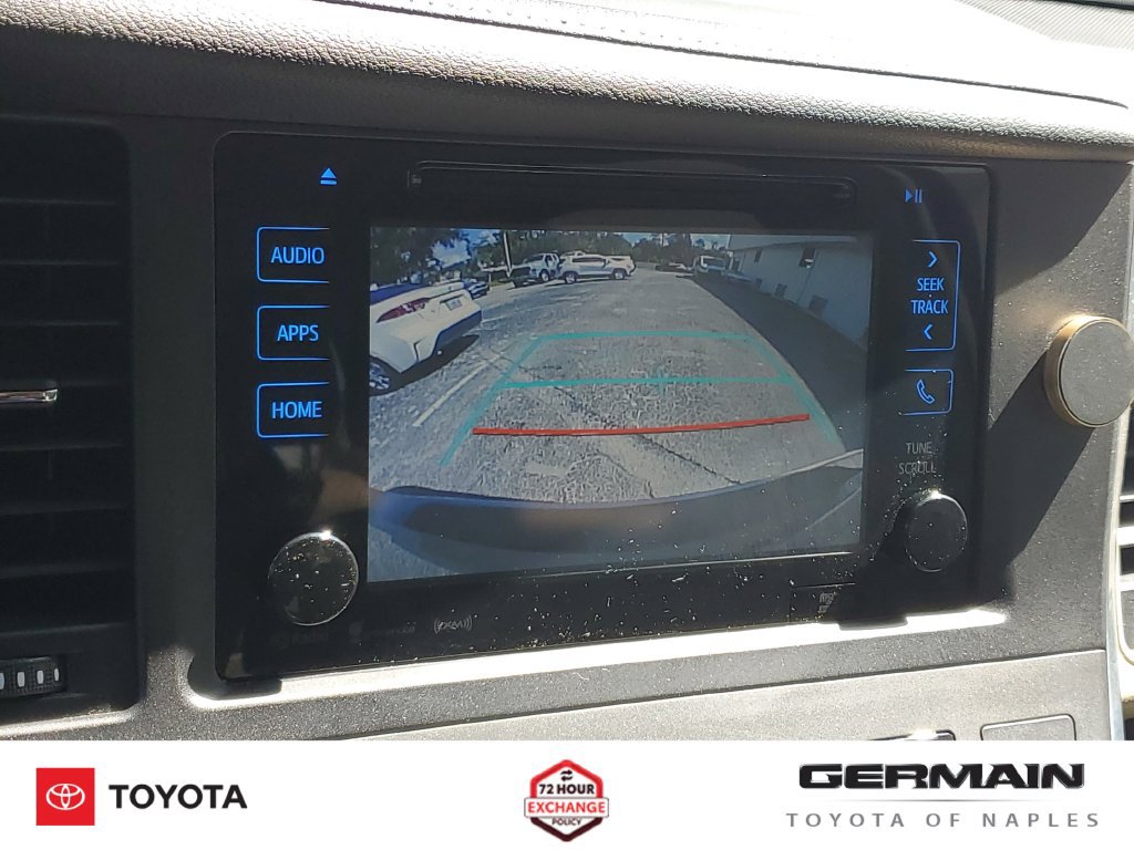 Used 2017 Toyota Sienna XLE w/ XLE Navigation Package FWD image 28