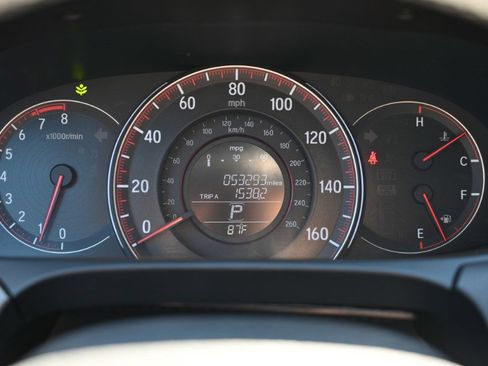 Used 2017 Honda Accord Sport image 14