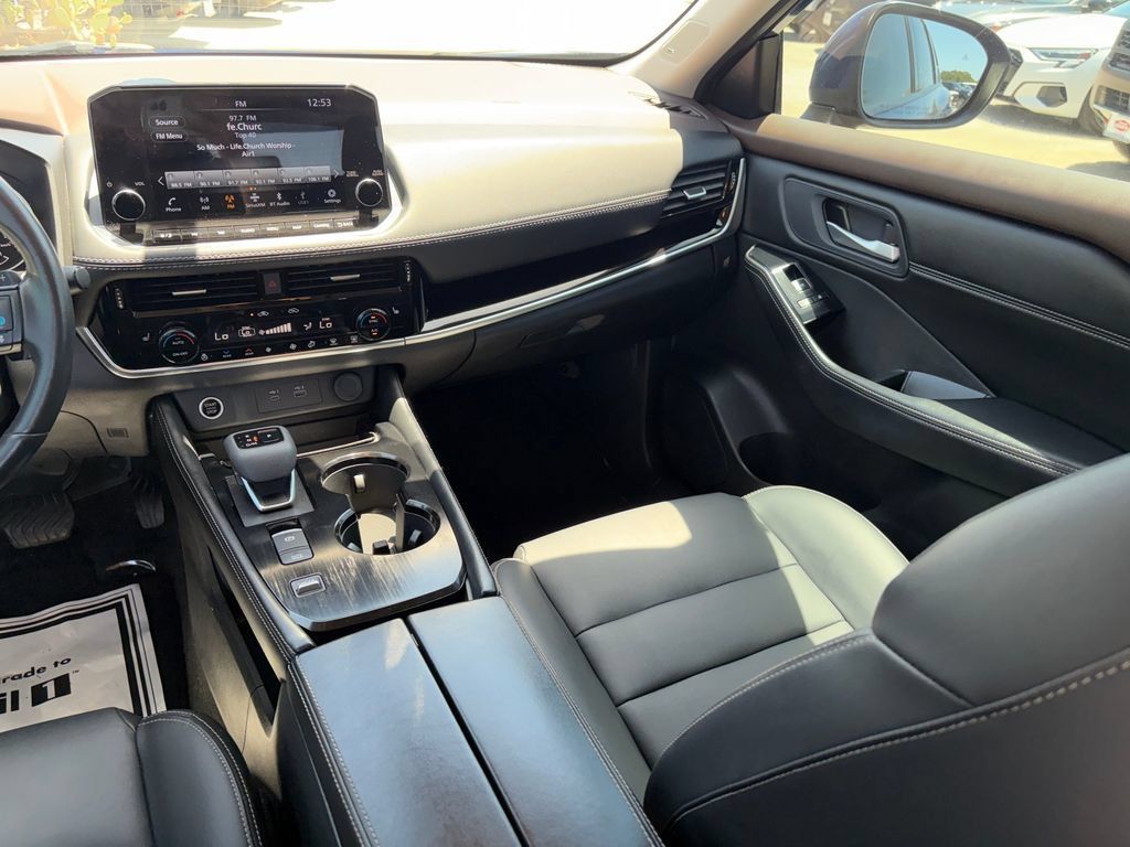 Certified 2023 Nissan Rogue SL w/ SL Premium Package FWD image 22