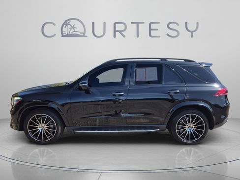 Used 2023 Mercedes-Benz GLE 450 4MATIC image 2