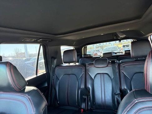 Used 2021 Ford Expedition Limited AWD/4WD image 17