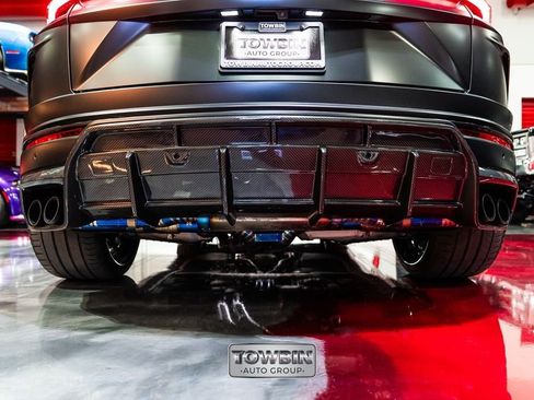 Used 2020 Lamborghini Urus AWD/4WD image 13