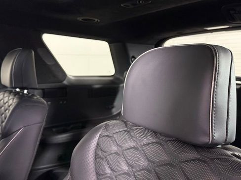 Used 2022 Hyundai Palisade Calligraphy image 25