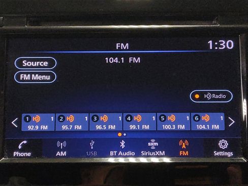 Used 2019 Nissan Rogue SV w/ Premium Package image 25