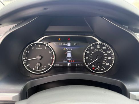 Certified 2024 Nissan Murano Platinum w/ Cargo Package image 16