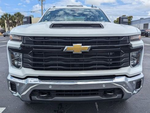 New 2026 Chevrolet Silverado 2500 W/T w/ WT/CX Safety Package RWD image 2