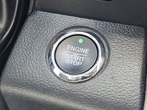 Used 2022 Ford F450 Lariat w/ Lariat Ultimate Package AWD/4WD image 19