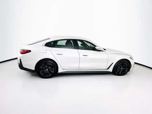 Used 2024 BMW i4 eDrive40 image 10