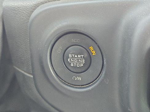 Used 2020 Jeep Wrangler Unlimited Sport AWD/4WD image 17